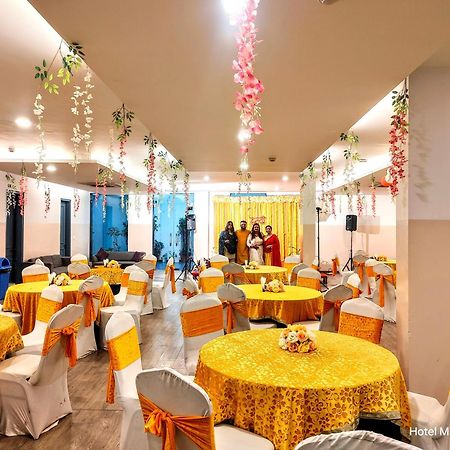 Hotel Mavens White Artemis Hospital Road Sector 52 Gurgaon Zewnętrze zdjęcie