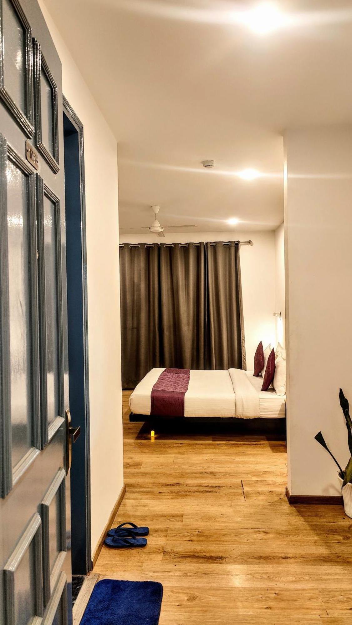 Hotel Mavens White Artemis Hospital Road Sector 52 Gurgaon Zewnętrze zdjęcie