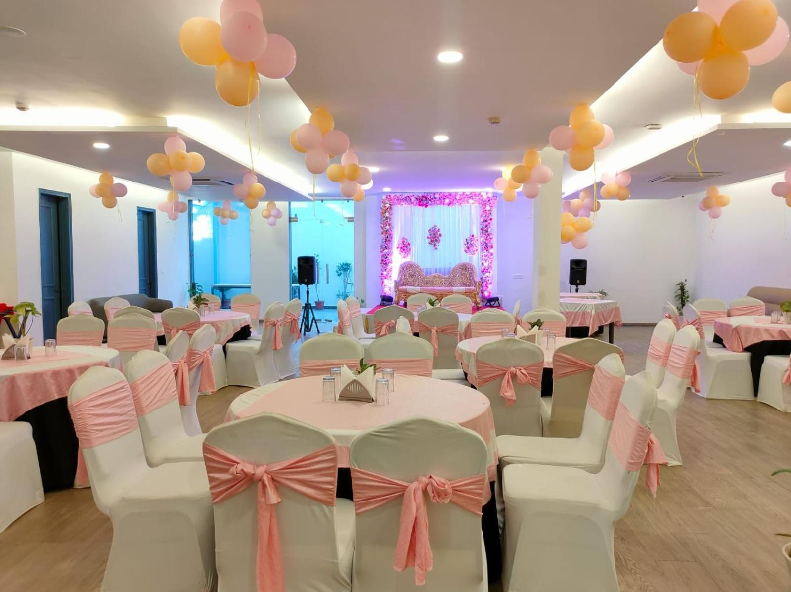 Hotel Mavens White Artemis Hospital Road Sector 52 Gurgaon Zewnętrze zdjęcie